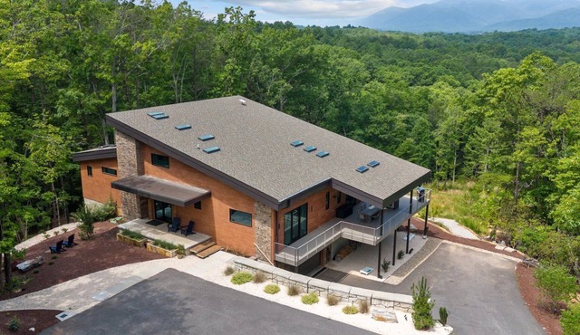 The Sanctuary at Table Rock | Wide-Ranging Mountain Views | Hot Tub and Fireplace