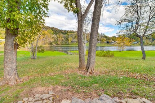 TroutFest: Anglers’ Retreat on White River w/Deck