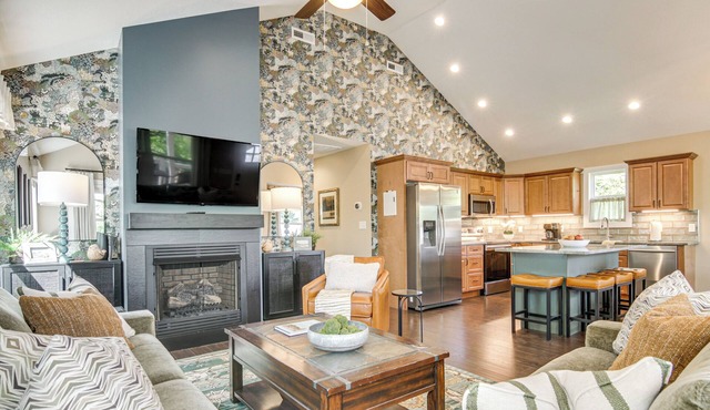 Walk to Dtwn Waynesville: Home w/Deck!