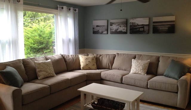 Well-maintained 4 bdrm home, 2 bath home in Bonnet Shores
