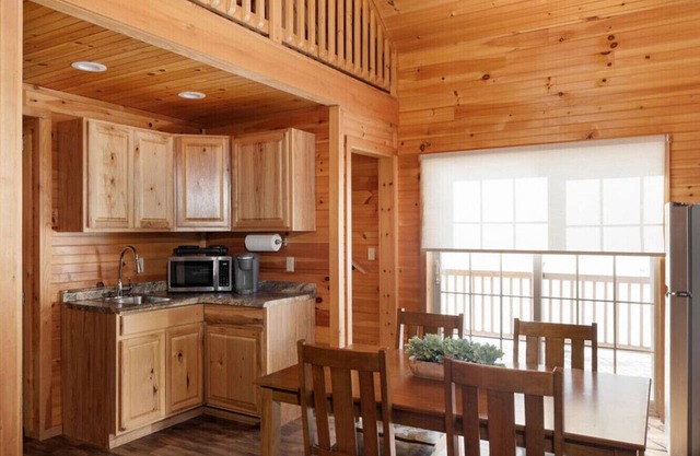 Rosewood Villa Log 