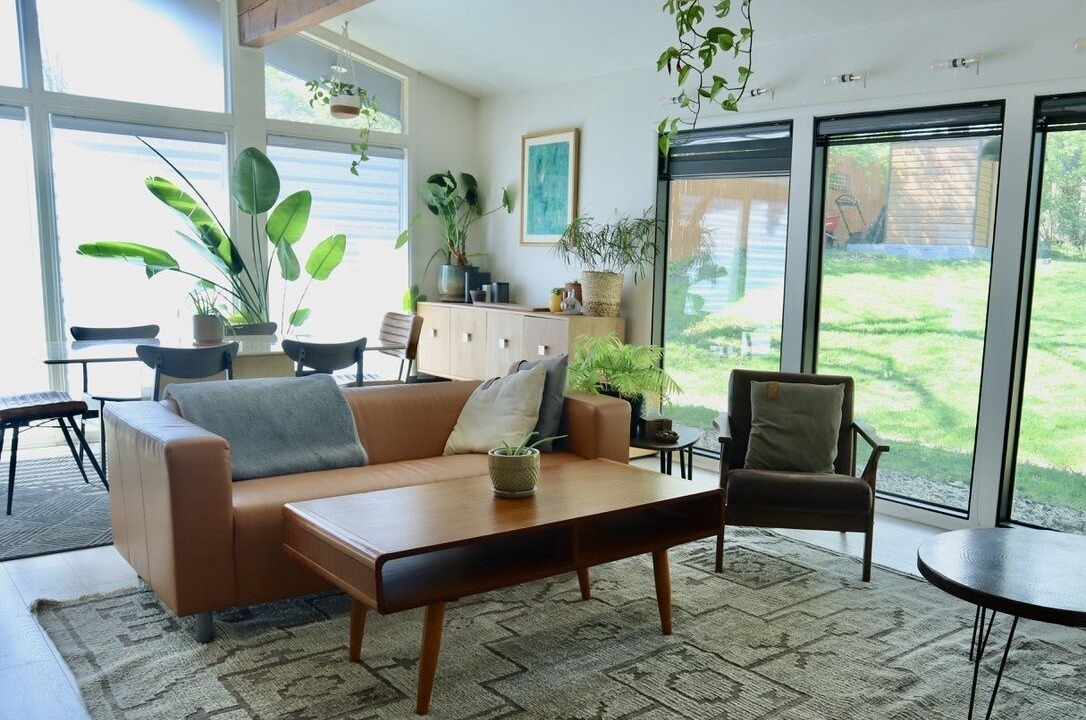 Roselawn Finance Apartment | Coastal Modern Oasis in Cincy