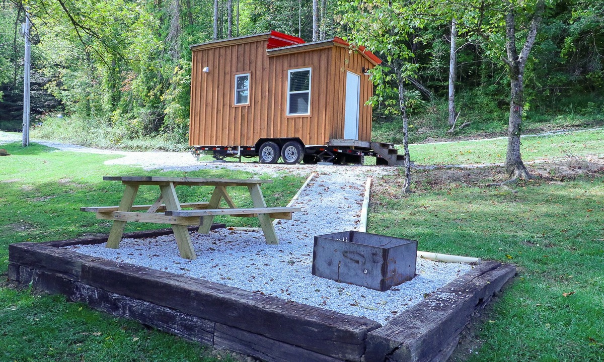 Stanton Apartment | Welcome to Cozy Cabin - Small in size, big in charm