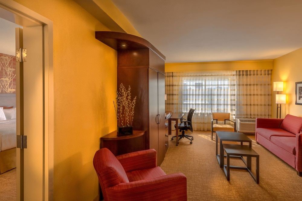 Photo of Livingroom in Charleston