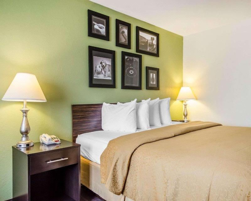 Photo of Bedroom in Carrollton