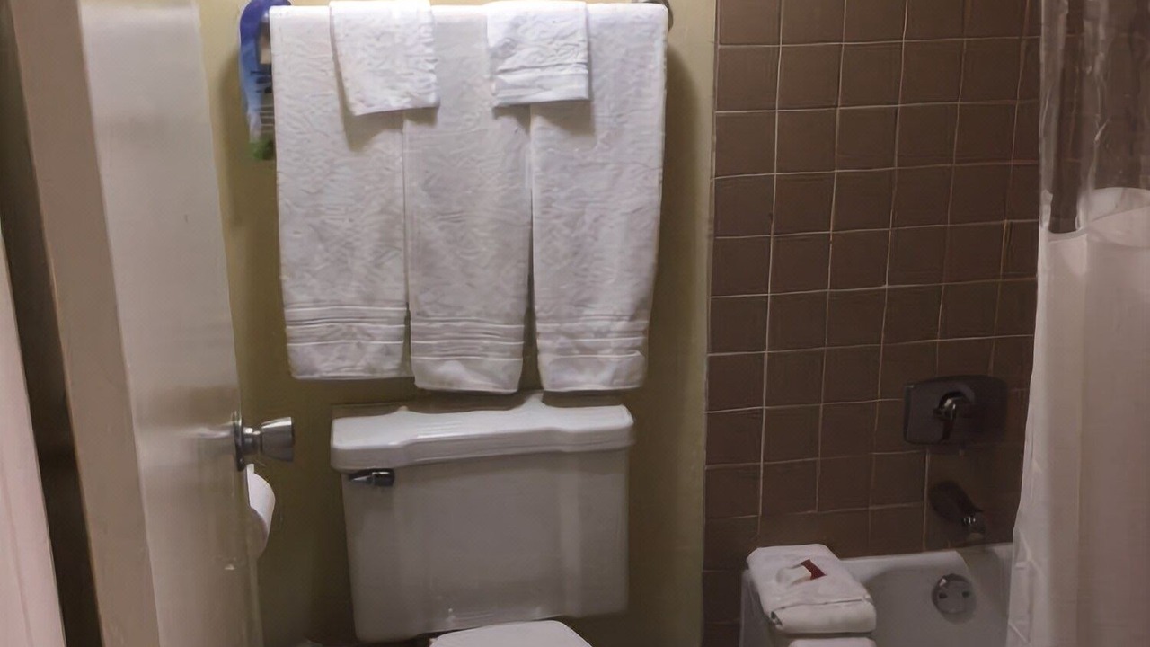 Photo of Bathroom in Paintsville