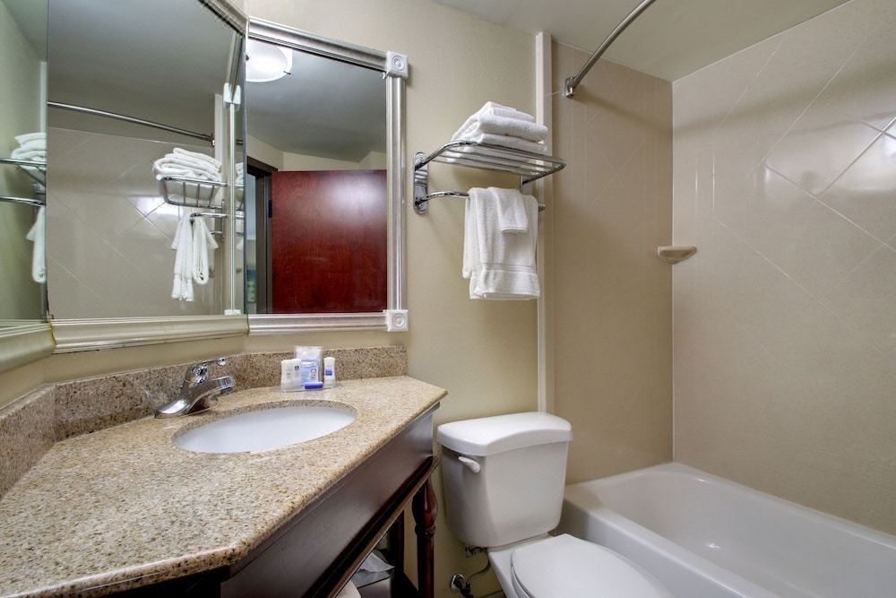 Photo of Bathroom in Morehead