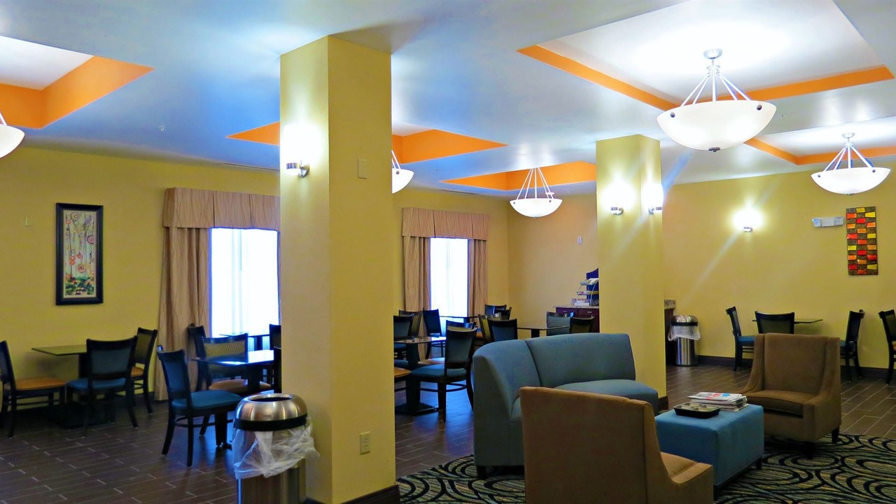 Photo of Livingroom in Cross Lanes