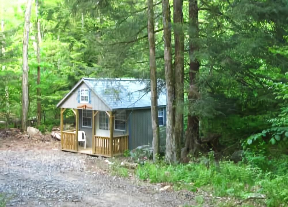 Photo of Buildings in Elk Garden