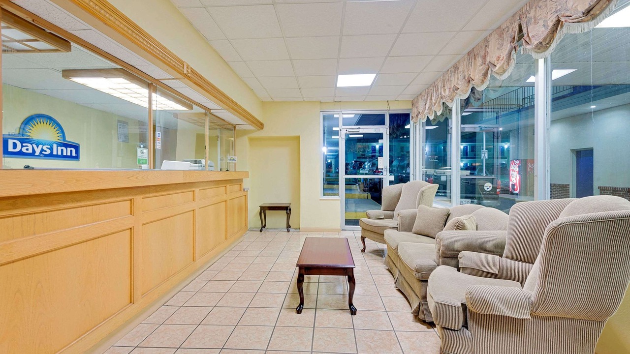 Photo of Livingroom in Waynesboro