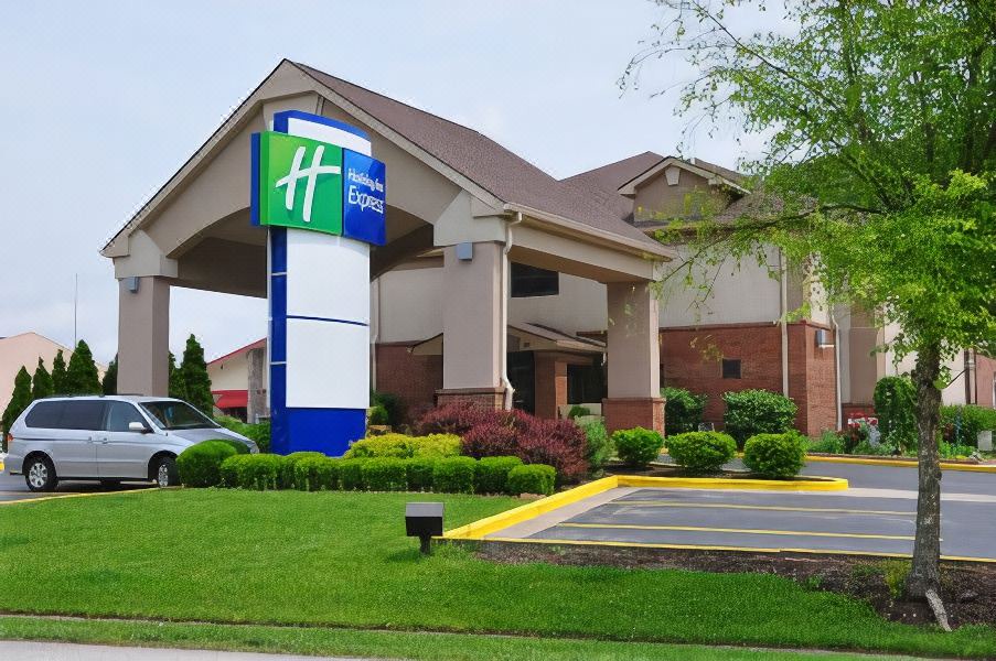 Photo of Buildings in Morehead
