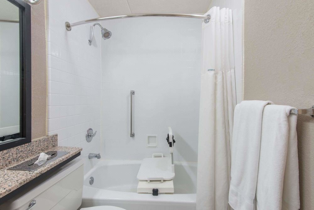 Photo of Bathroom in Cumberland