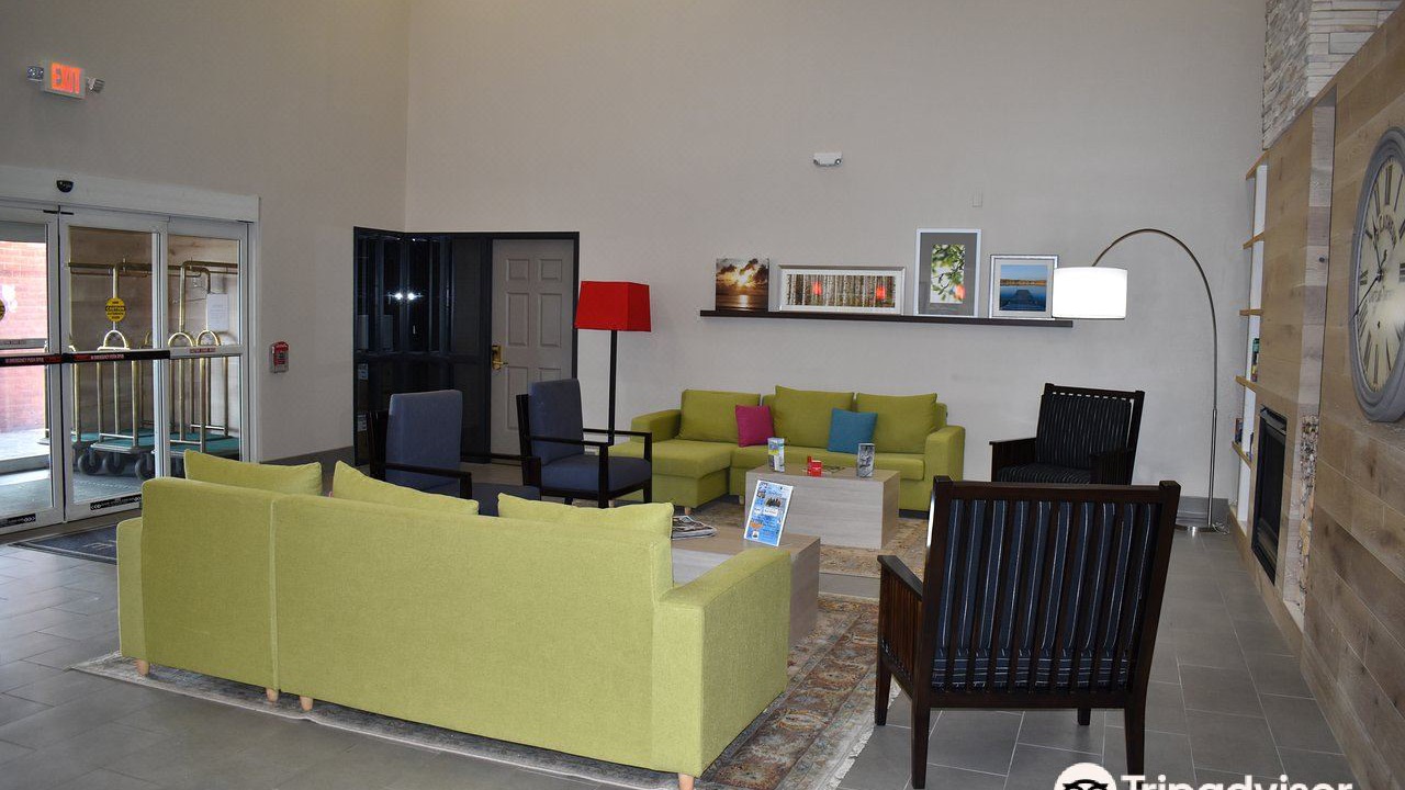 Photo of Livingroom in Halfway