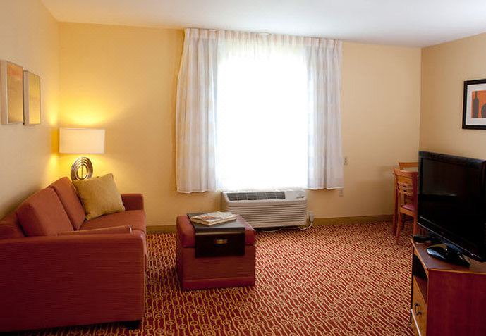 Photo of Livingroom in Potomac Falls