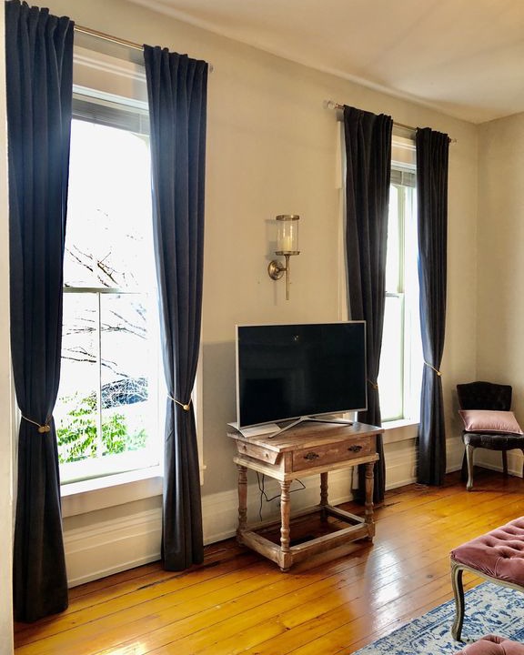 Photo of Livingroom in North Upper Street