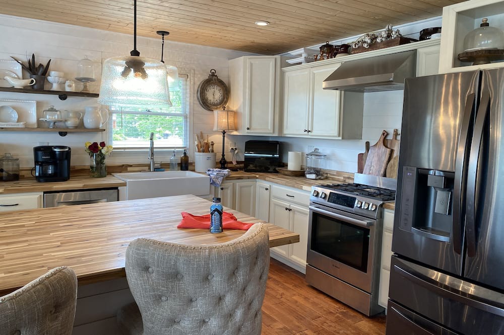 Photo of Kitchen in Piney Flats