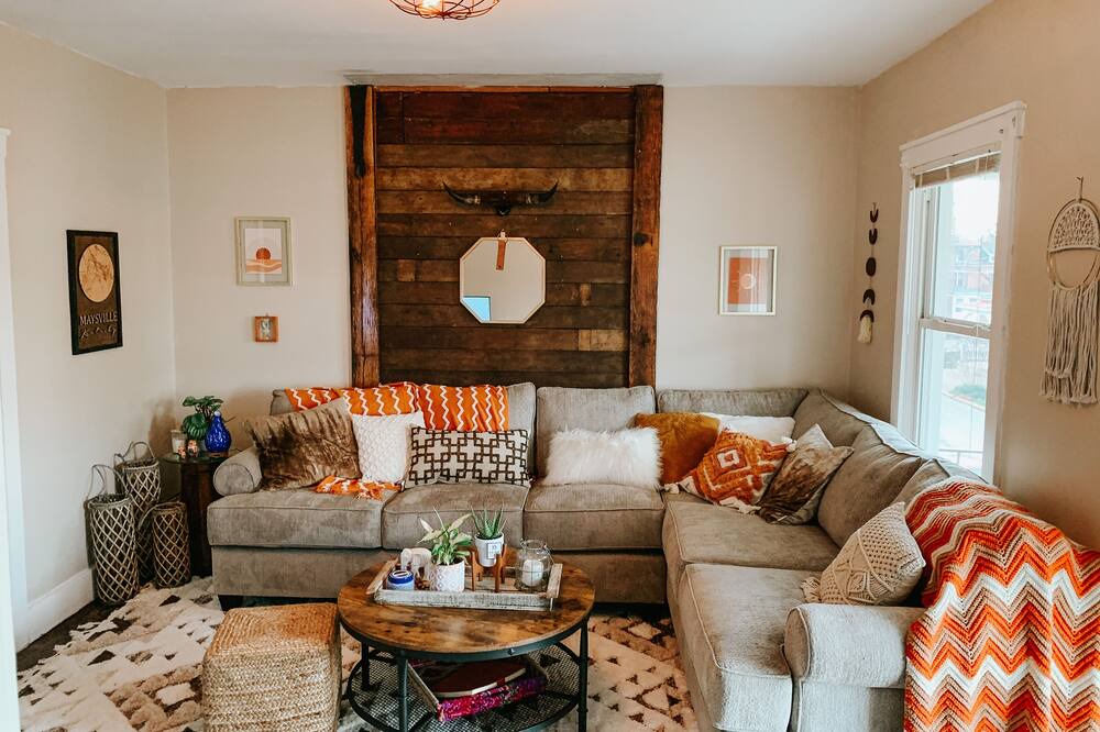 Photo of Livingroom in Maysville
