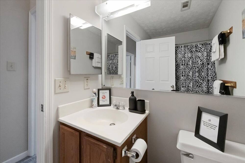 Photo of Bathroom in Frederick