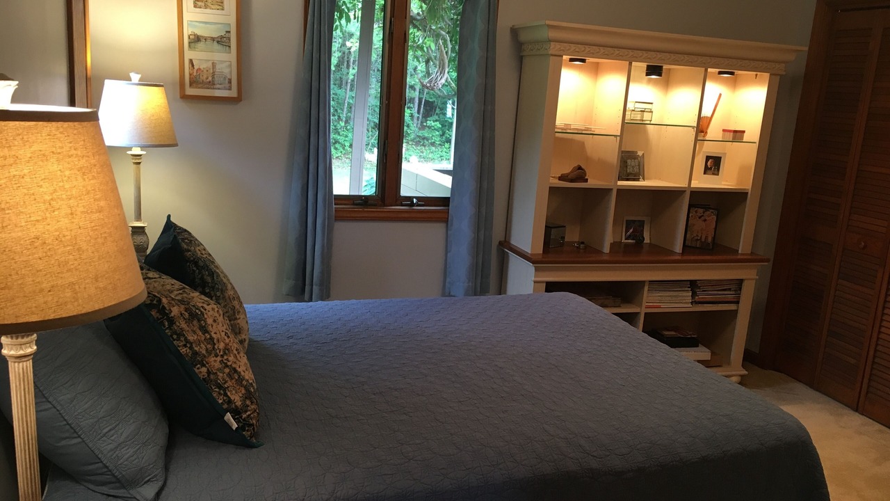 Photo of Bedroom in Jonesborough