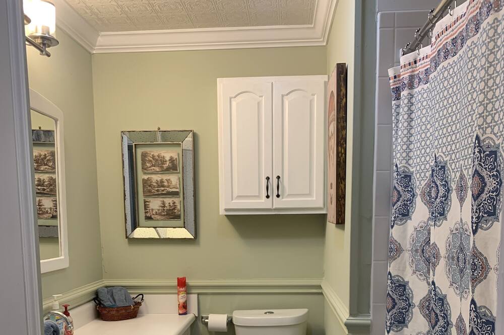 Photo of Bedroom in Bakersville