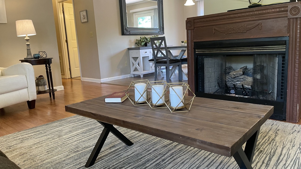 Photo of Livingroom in Johnson City
