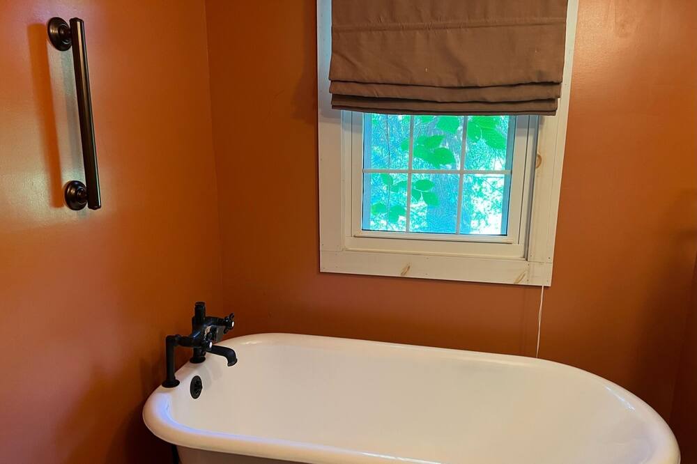 Photo of Bathroom in Johnson City