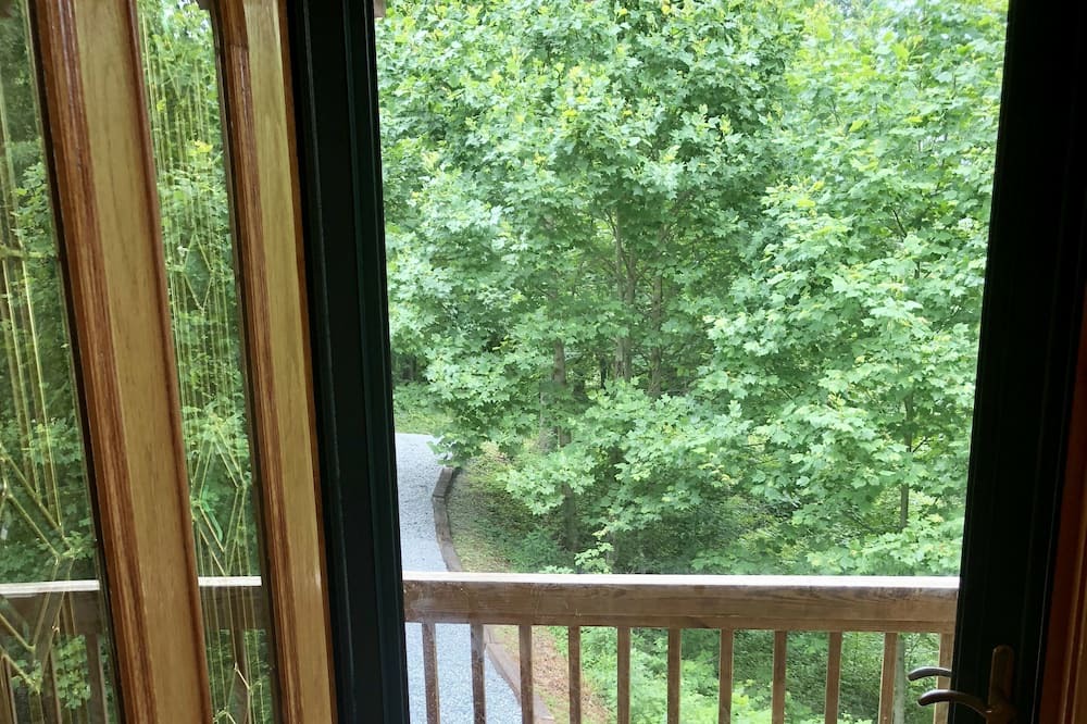 Photo of Patio Balcony in Grassy Creek