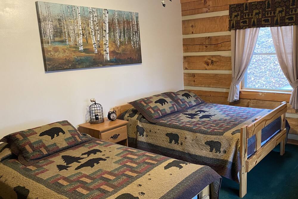 Photo of Bedroom in Grassy Creek