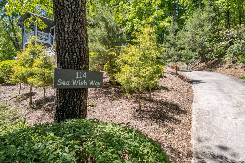 Photo of Outdoor in Lake Lure