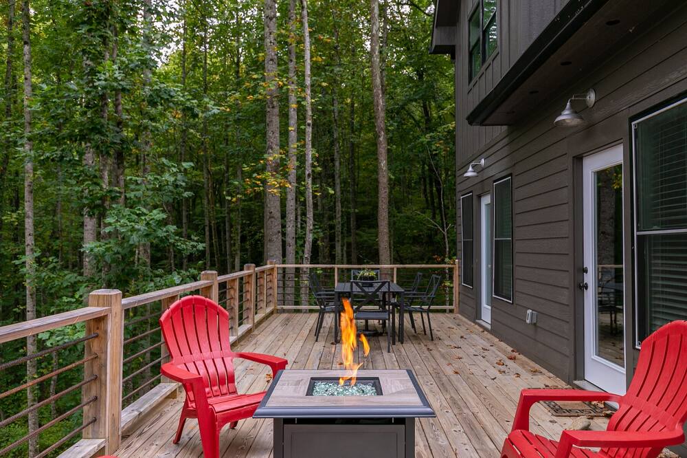 Photo of Outdoor in Frank