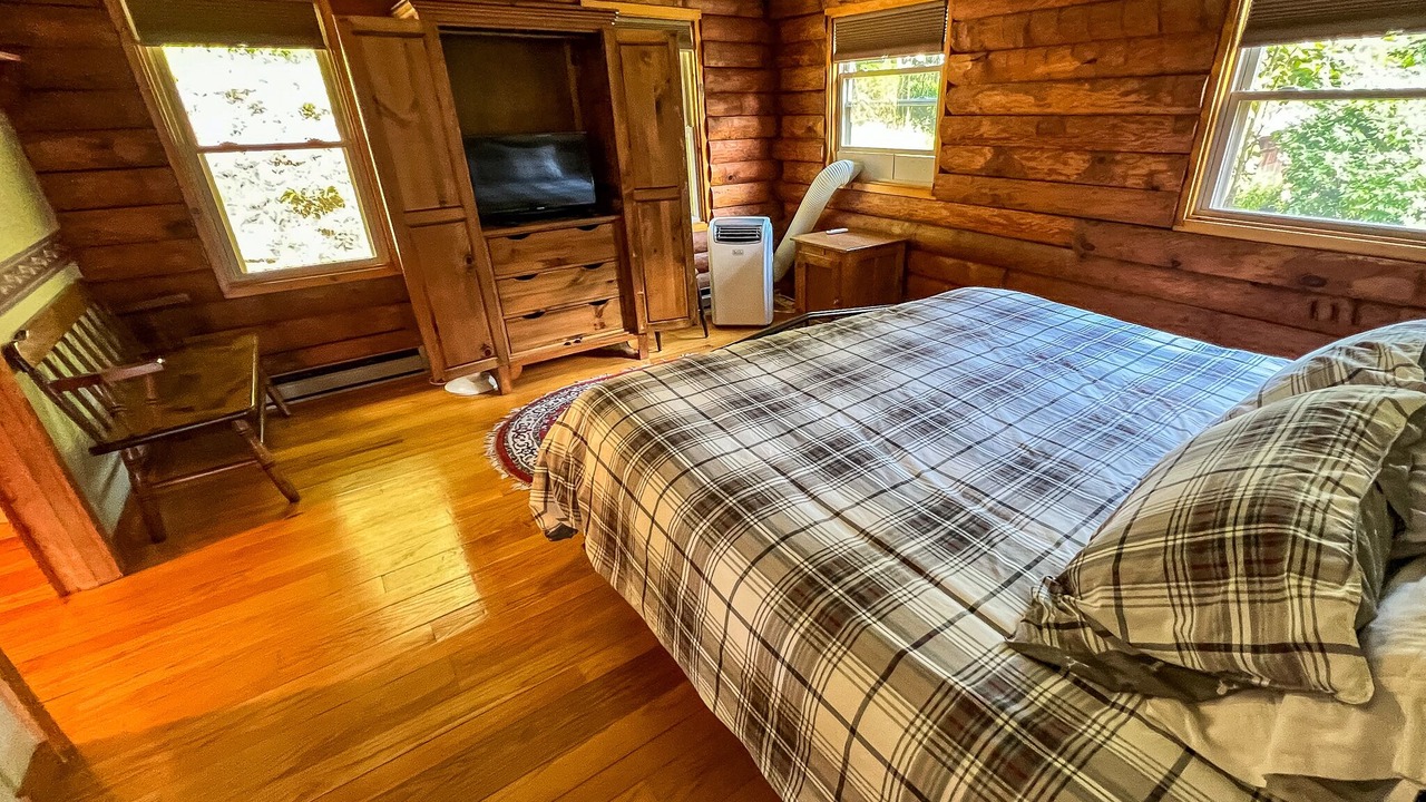 Photo of Bedroom in Lansing