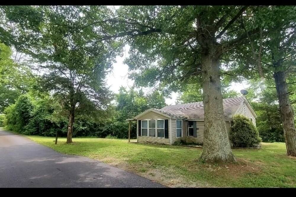 Photo of Outdoor in Jonesville