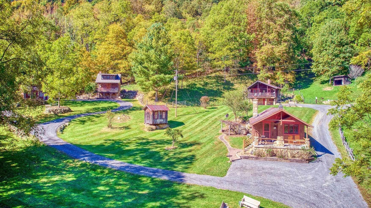 Photo of Outdoor in Clyde