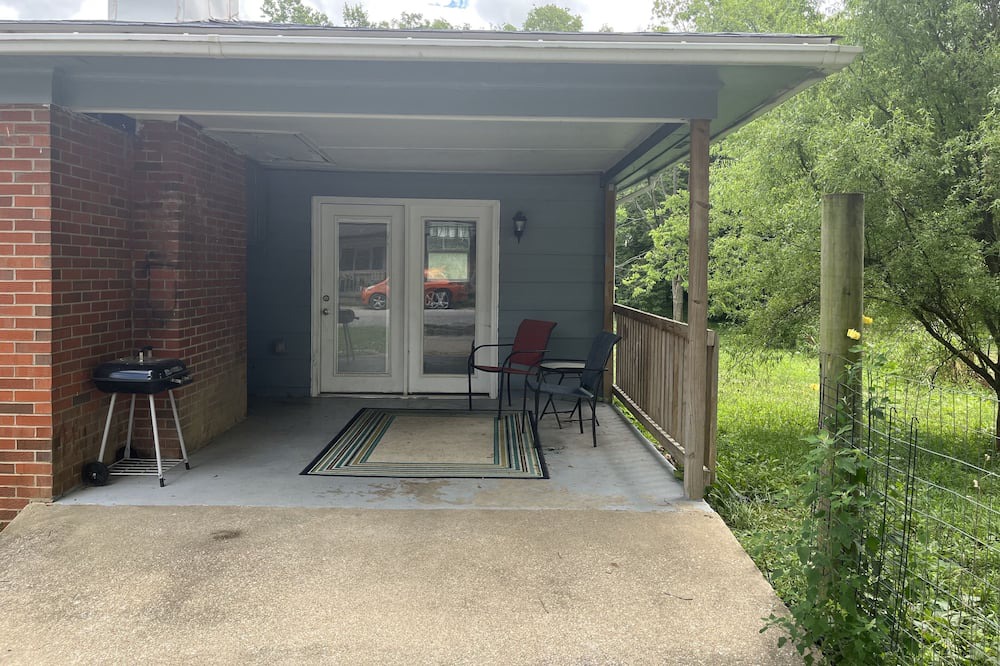 Photo of Patio Balcony in Winchester