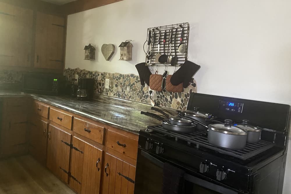 Photo of Kitchen in Rutherfordton