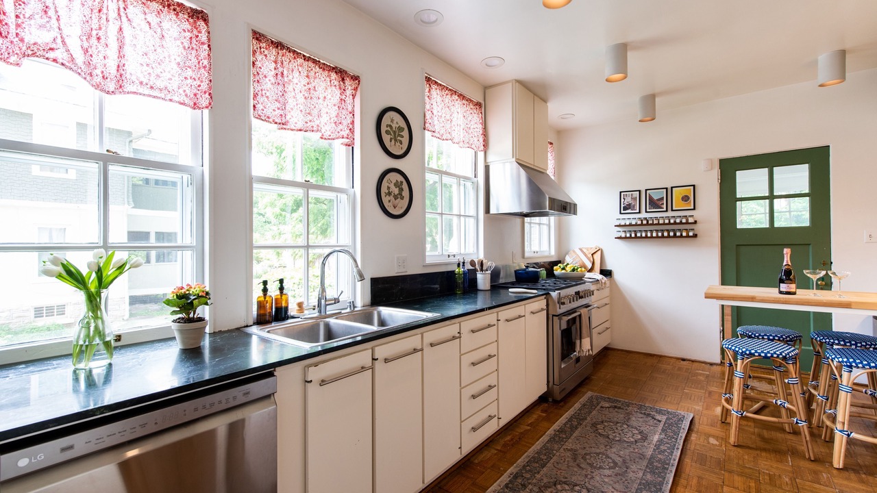 Photo of Kitchen in Northside District