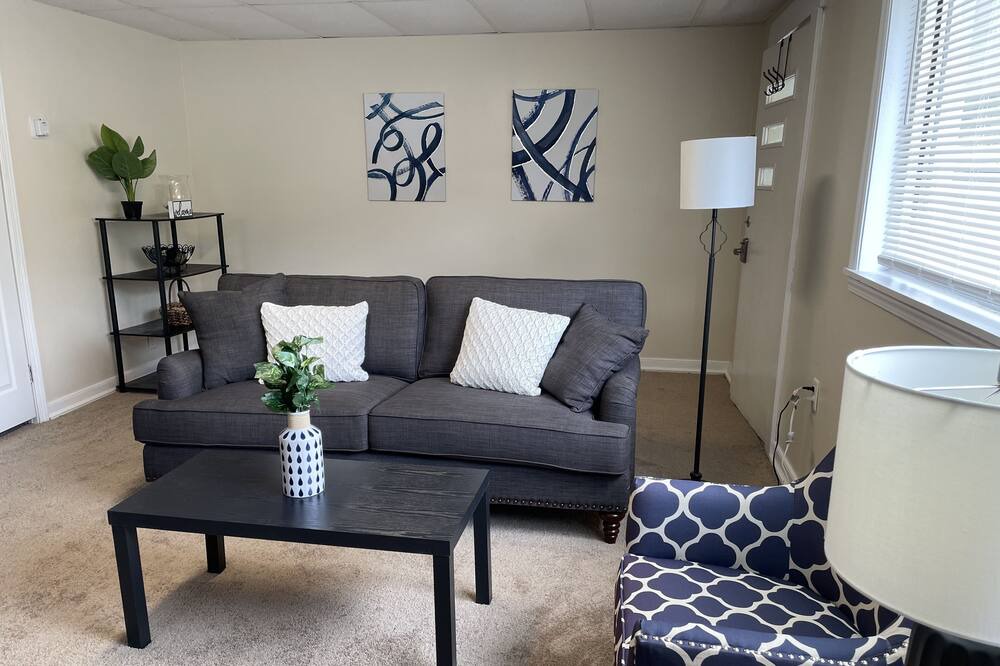 Photo of Bedroom in Maysville