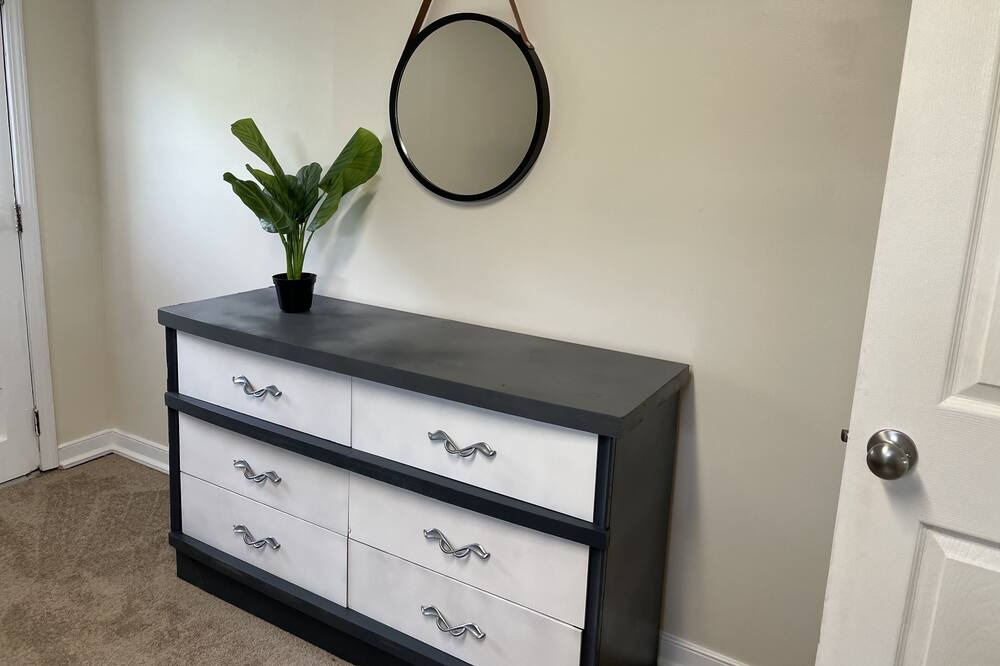 Photo of Bedroom in Maysville