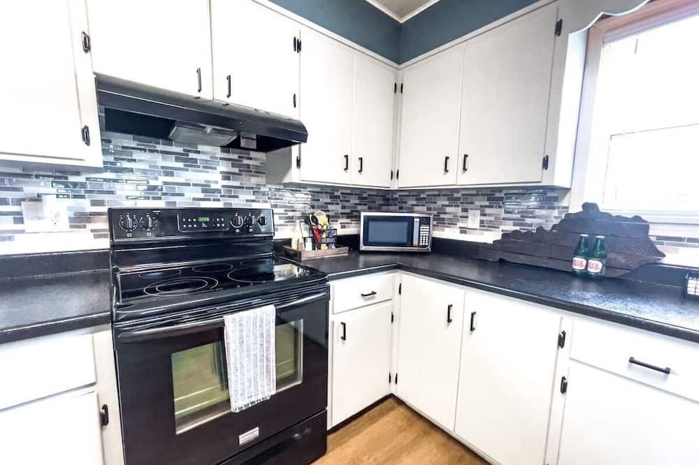 Photo of Kitchen in Stanton