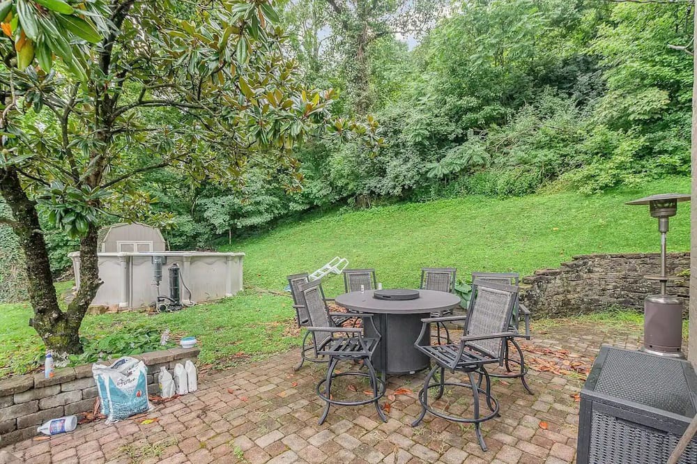 Photo of Outdoor in Maysville