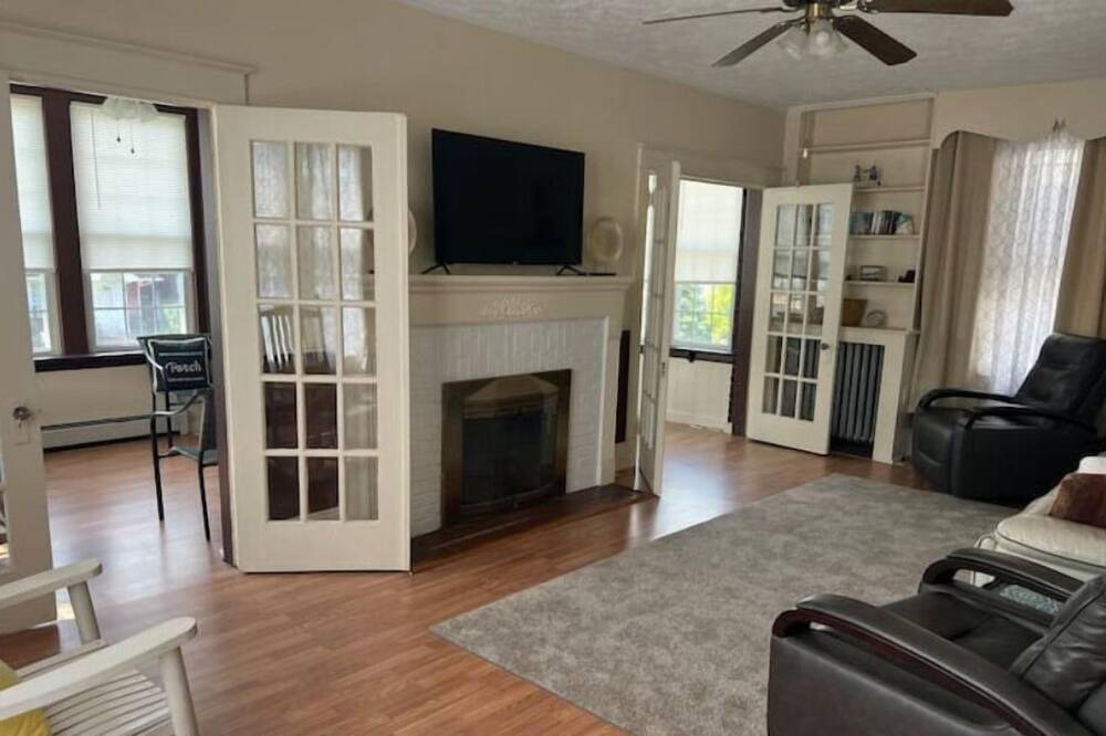 Photo of Livingroom in Cumberland
