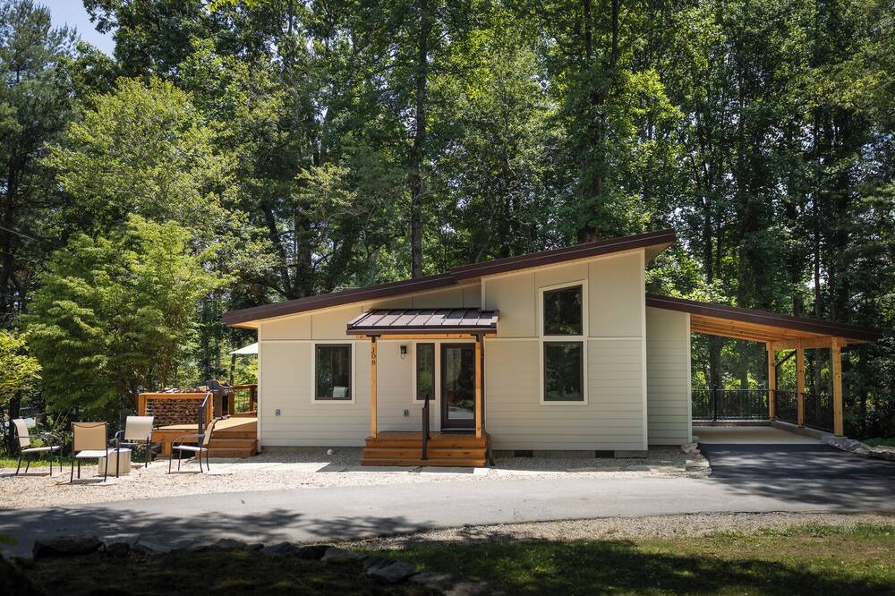 Photo of Outdoor in Brevard