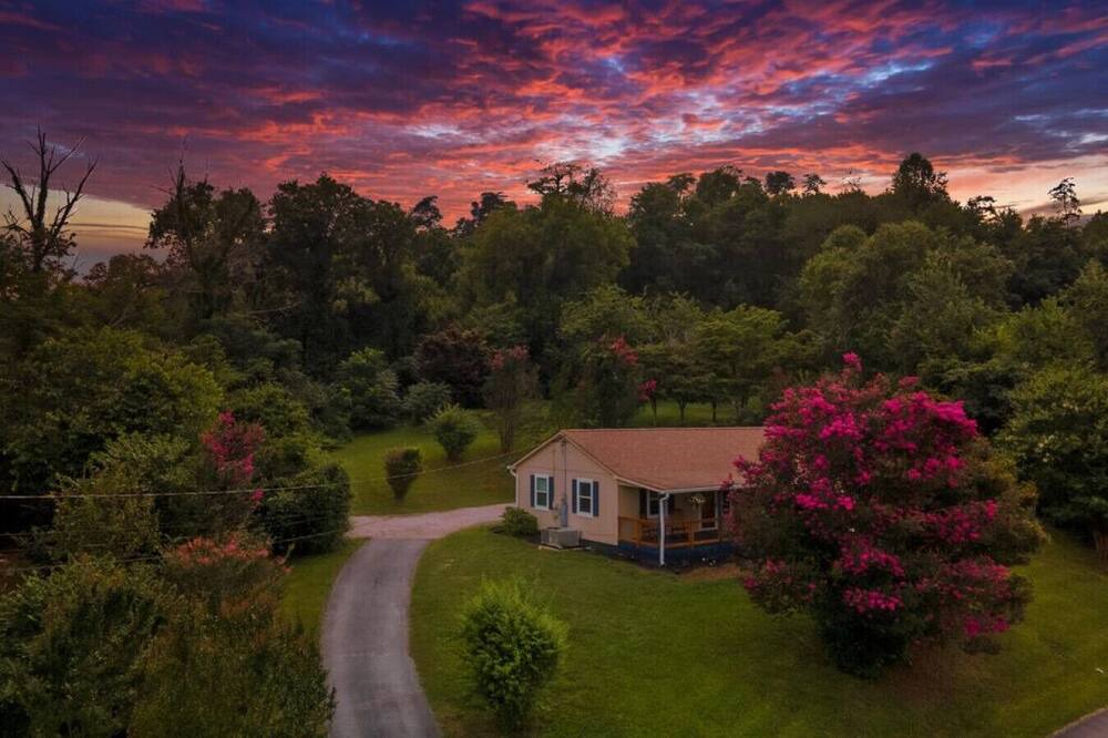 Photo of Outdoor in Dandridge