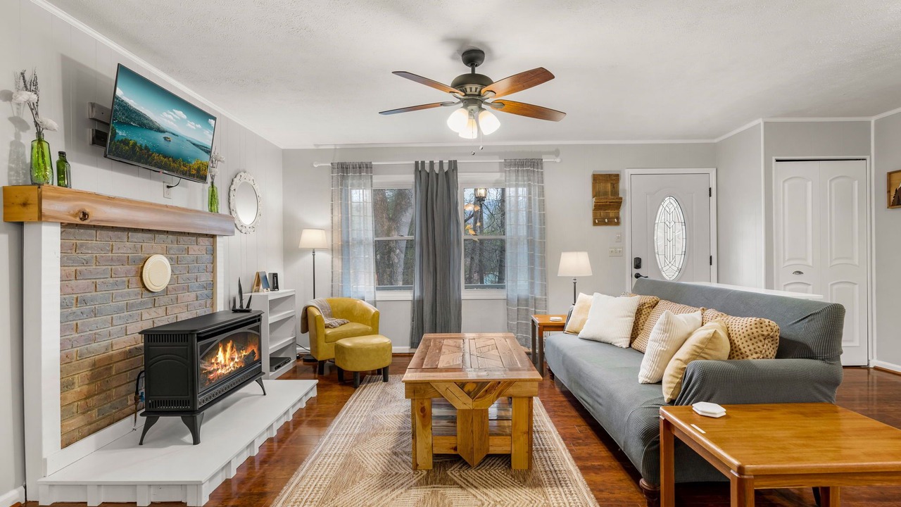 Photo of Livingroom in Zirconia