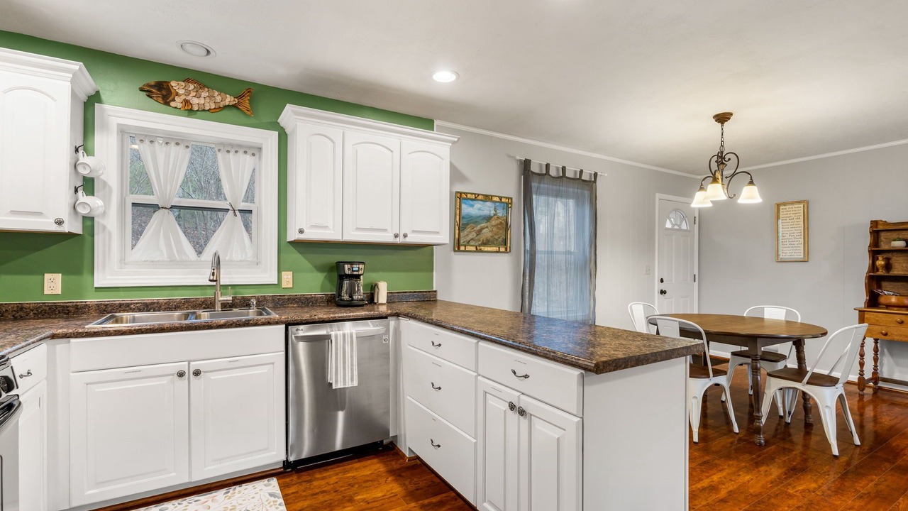 Photo of Kitchen in Zirconia
