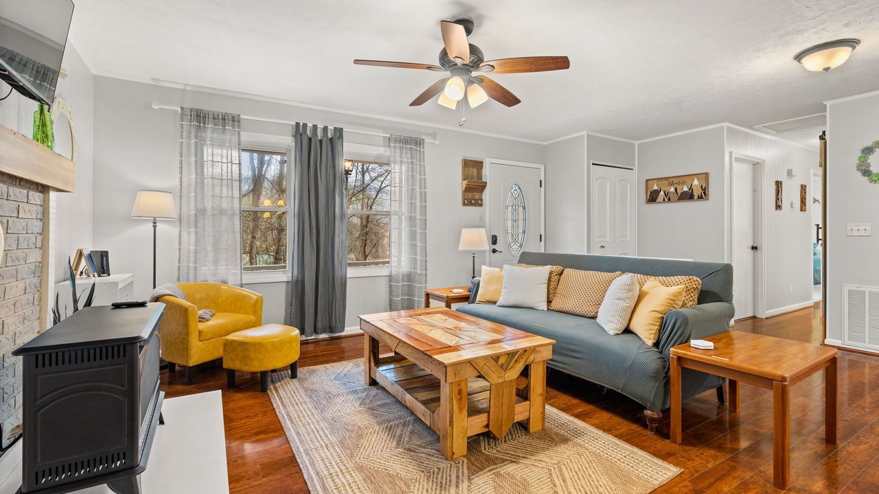 Photo of Livingroom in Zirconia