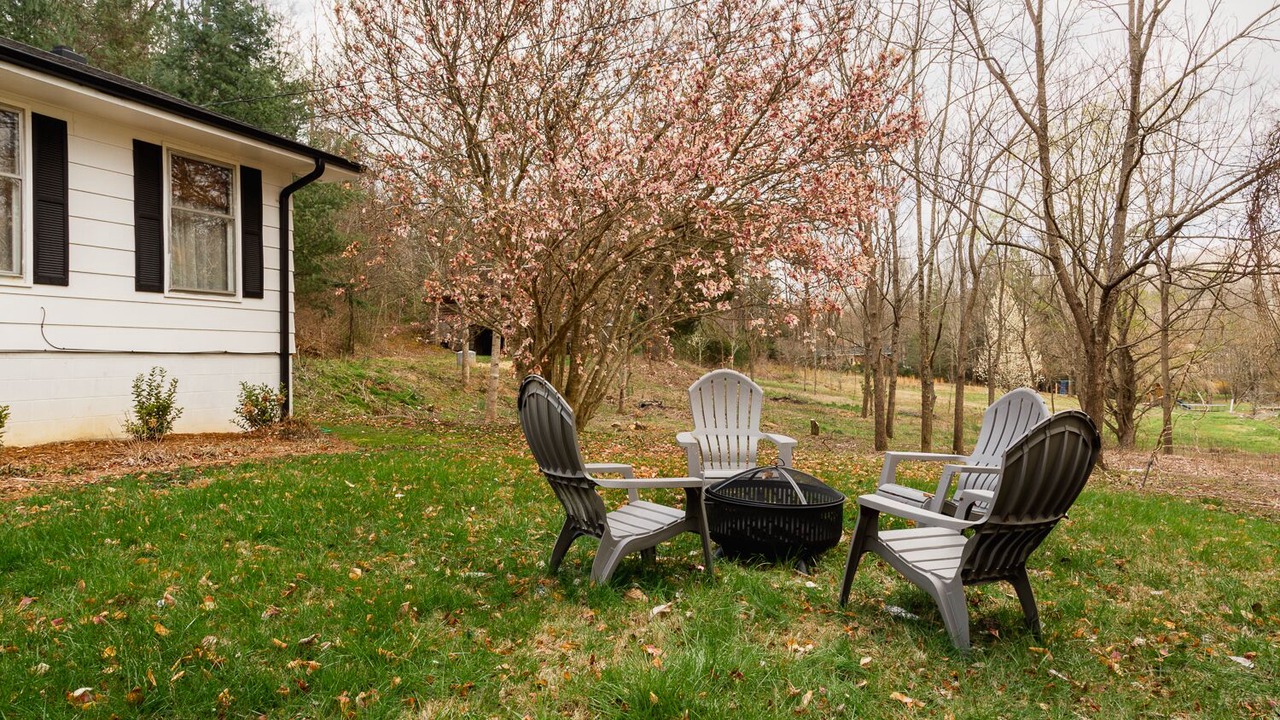 Photo of Outdoor in Fairview