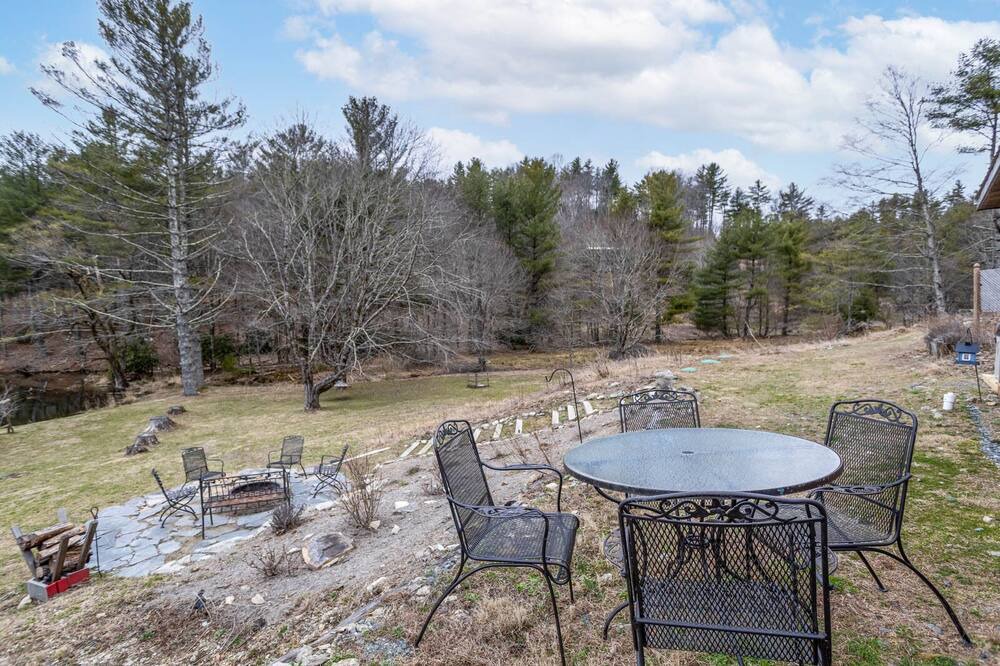 Photo of Outdoor in Blowing Rock