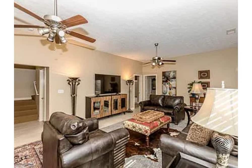 Photo of Livingroom in Frankfort