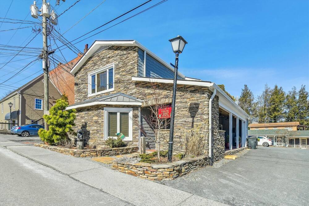 Photo of Outdoor in Blowing Rock